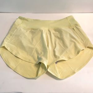 Outdoor Voices Hudson 2.5” Athletic Shorts